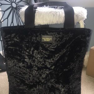 Black velvet Victoria Secret bag ☀️